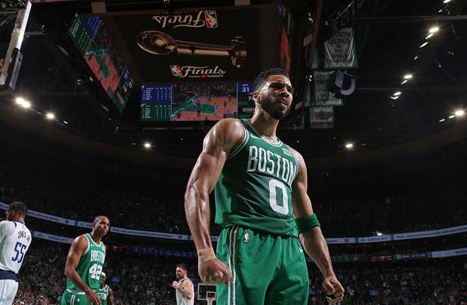 在赛程初段 在赛程初段