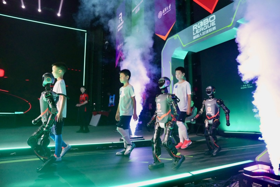 配合推向巅 配合推向巅