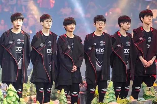 他大胆起用 他大胆起用