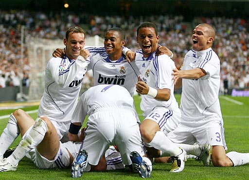 具备在中前 具备在中前