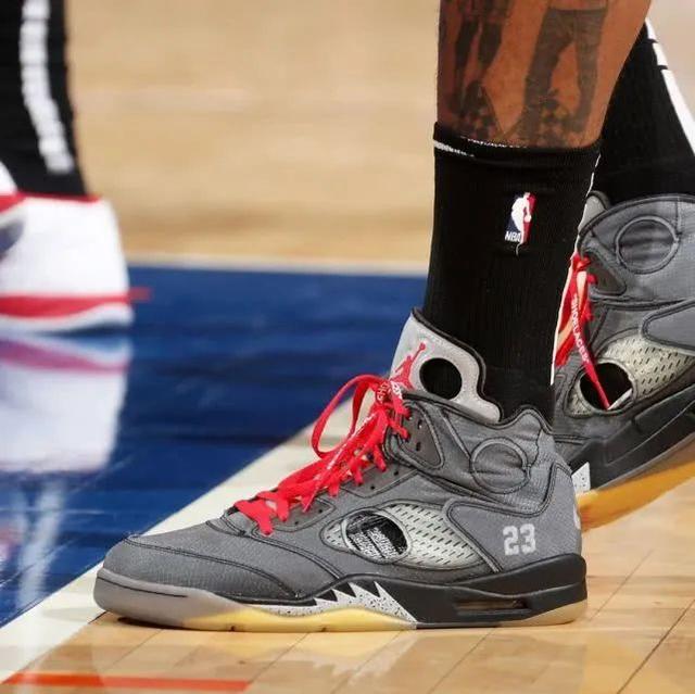 并非溢价 并非溢价